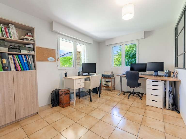 House Tresserve - 5 bedrooms - 211m²