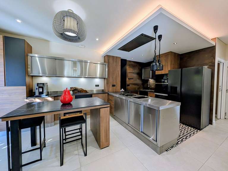 Maison Tresserve - 5 chambres - 317m²