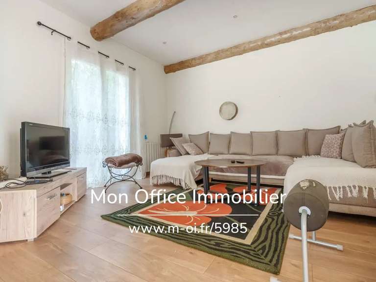 Maison Trets - 5 chambres - 210m²