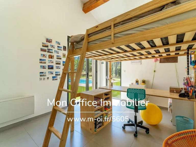 Maison Trets - 4 chambres - 220m²