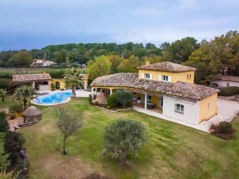 Sale Property Trets - 7 bedrooms