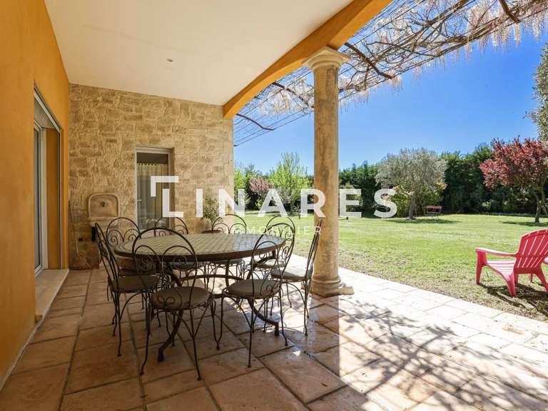 Propriété Trets - 6 chambres - 230m²