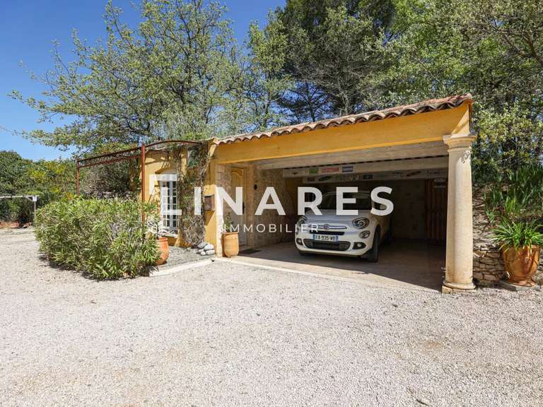 Propriété Trets - 6 chambres - 230m²