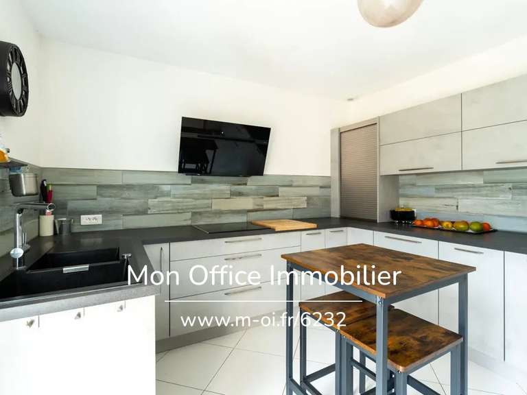 Villa Trets - 4 chambres - 170m²
