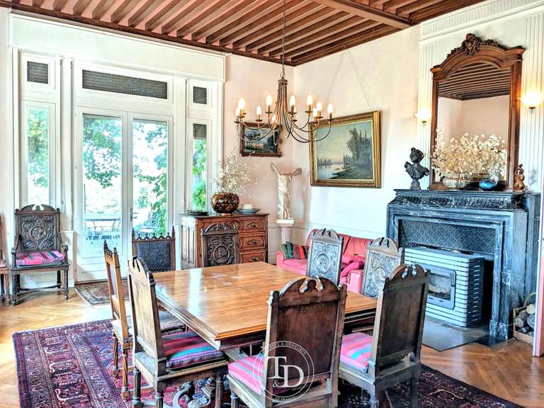 Maison Trévoux - 8 chambres