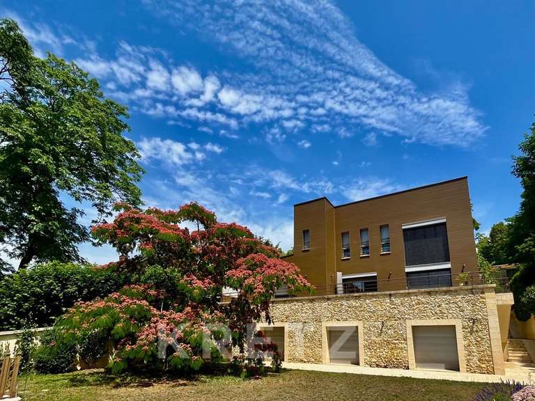 Maison Triel-sur-Seine - 6 chambres - 590m²