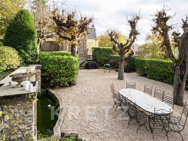 Maison Triel-sur-Seine - 7 chambres - 300m²