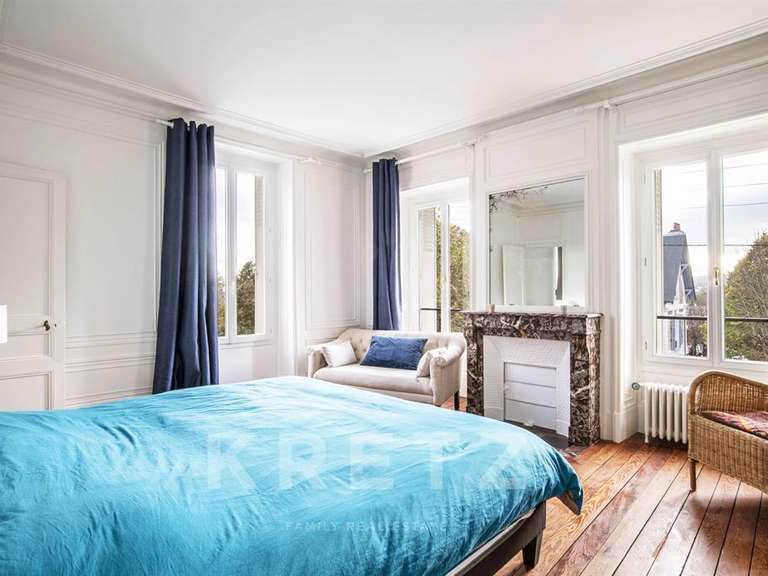Maison Triel-sur-Seine - 7 chambres - 300m²