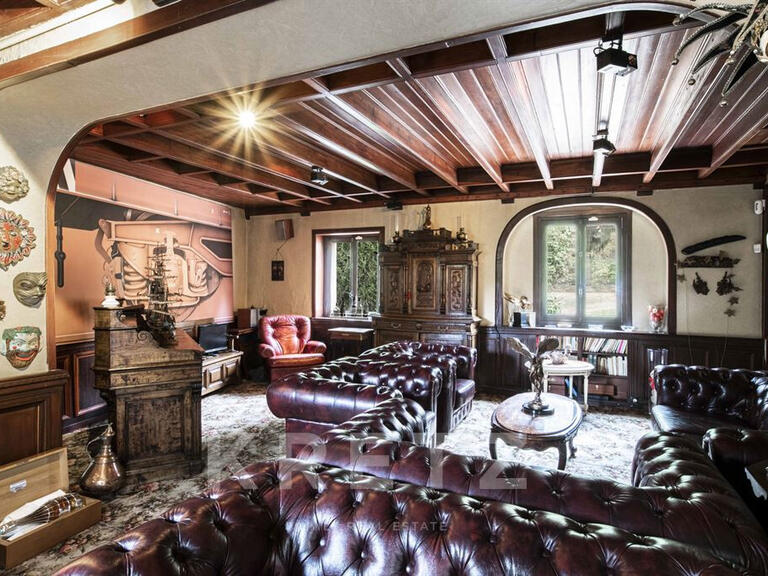 Manor Triel-sur-Seine - 8 bedrooms - 400m²