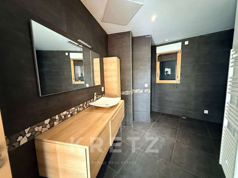 House Troarn - 4 bedrooms - 270m²