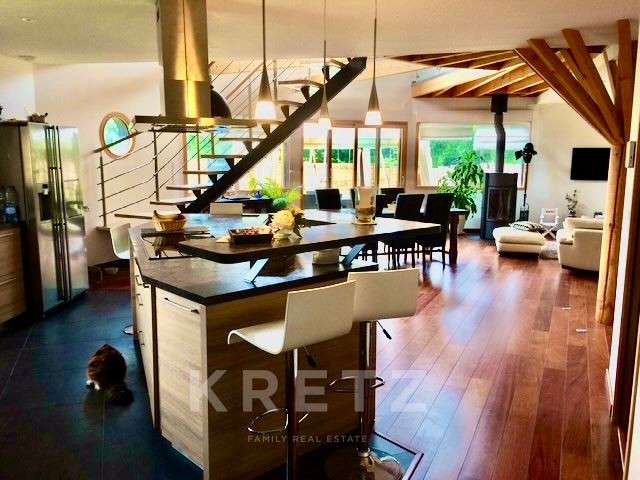 Maison Troarn - 4 chambres - 270m²