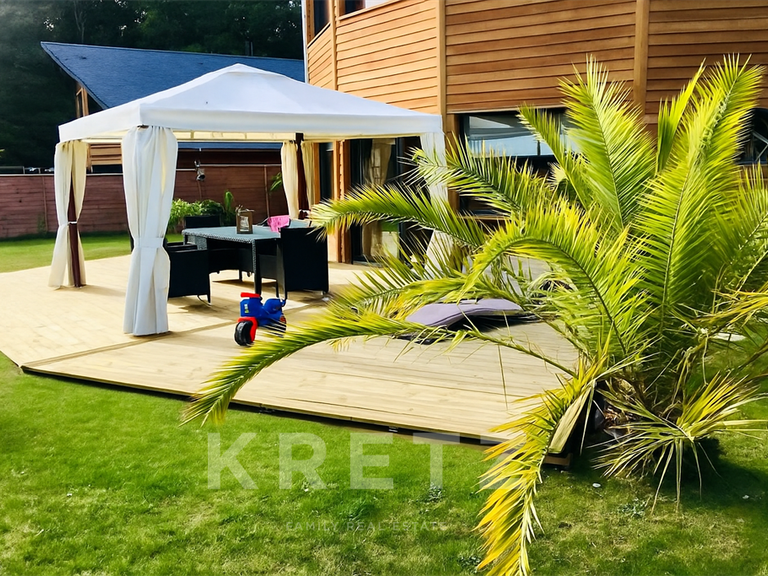 Maison Troarn - 4 chambres - 270m²