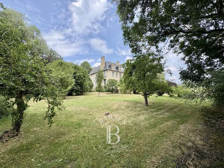Maison Troarn - 4 chambres - 380m²