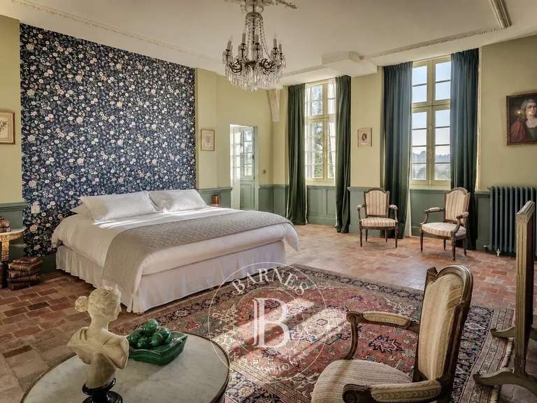 Maison Troarn - 4 chambres - 380m²