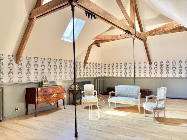 Maison Troarn - 4 chambres - 380m²