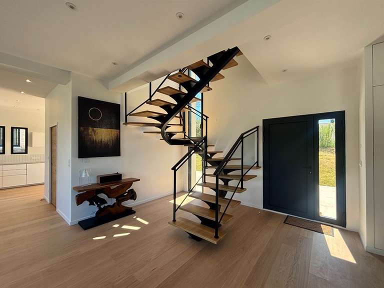 House Trouville-sur-Mer - 5 bedrooms - 372m²