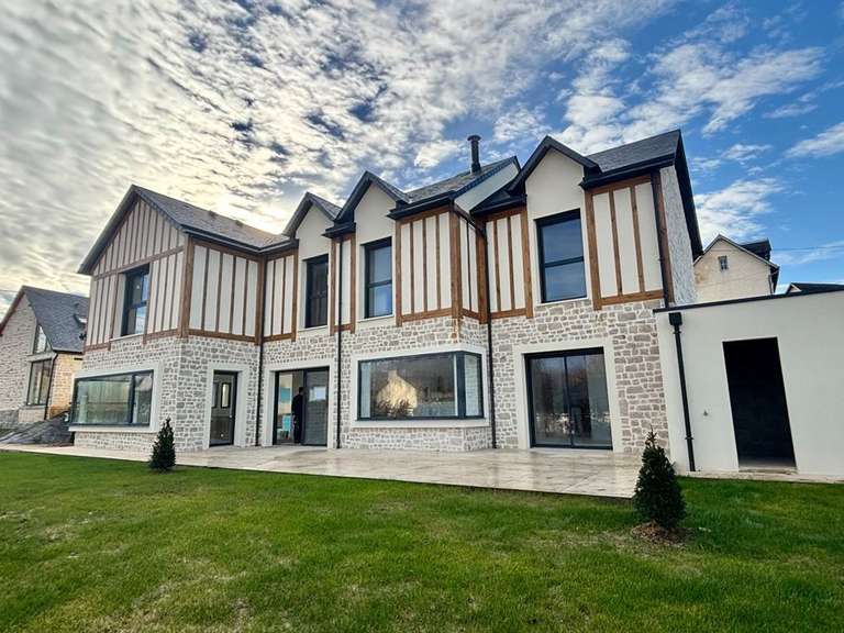 Maison Trouville-sur-Mer - 5 chambres - 372m²