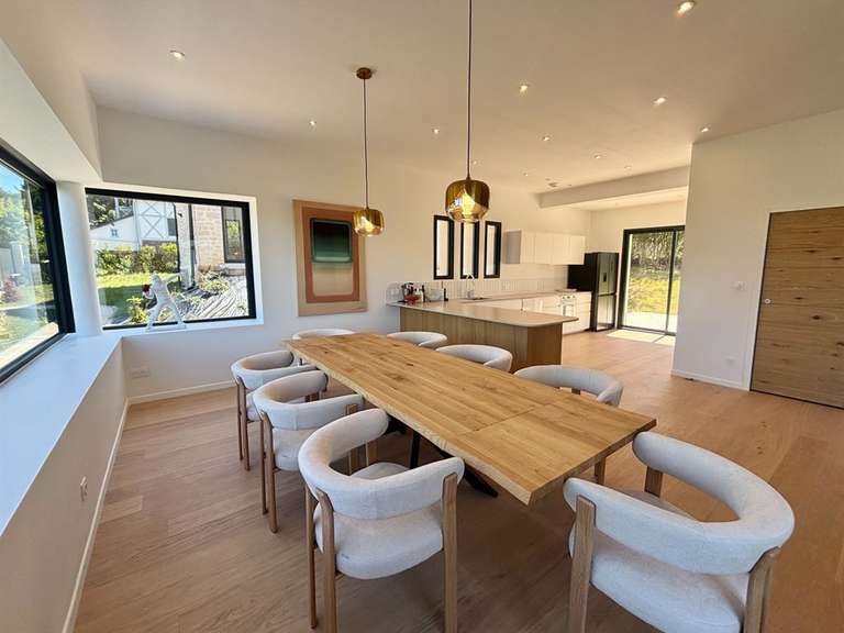 House Trouville-sur-Mer - 5 bedrooms - 372m²