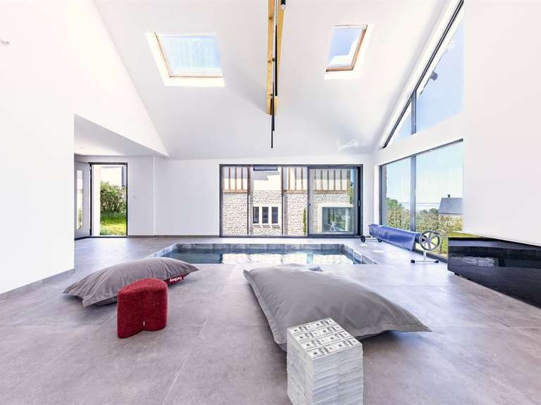 House Trouville-sur-Mer - 5 bedrooms - 372m²