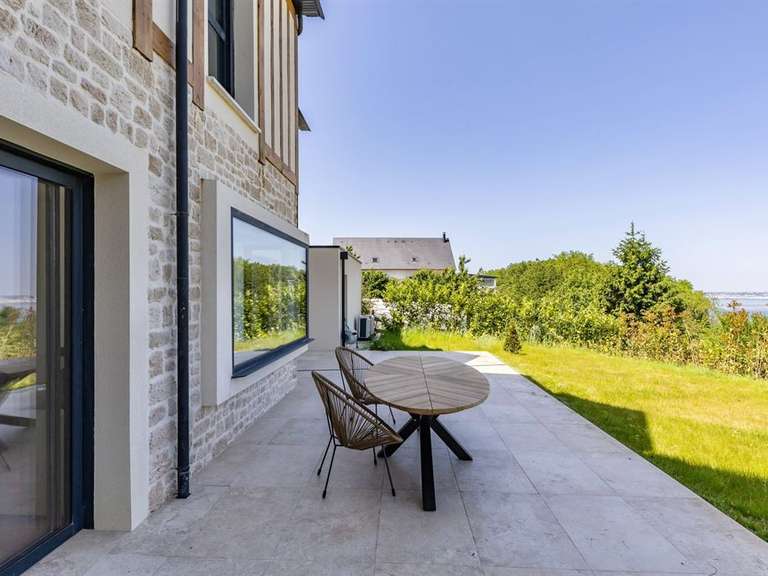 House Trouville-sur-Mer - 5 bedrooms - 372m²