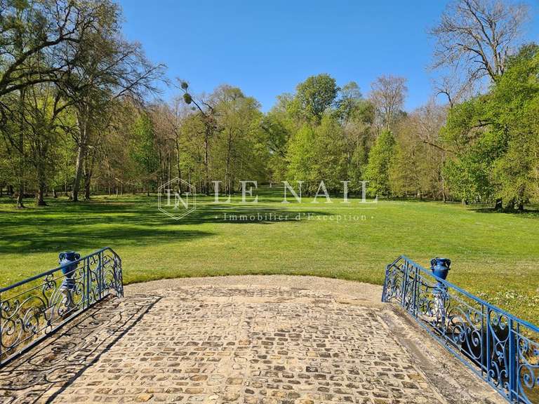 Château Troyes - 15 chambres - 1500m²