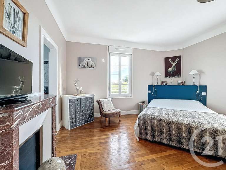 Maison Troyes - 5 chambres - 220m²