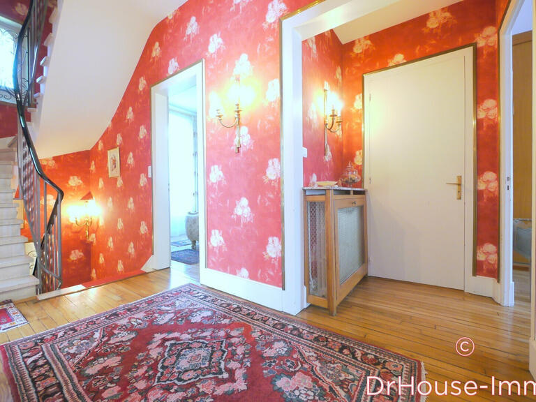 Villa Troyes - 6 chambres - 237m²