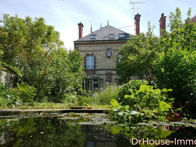 Villa Troyes - 6 chambres - 237m²
