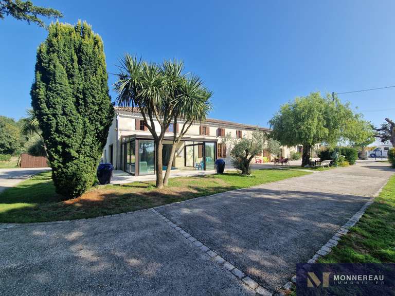 Maison Tugéras-Saint-Maurice - 5 chambres - 373m²