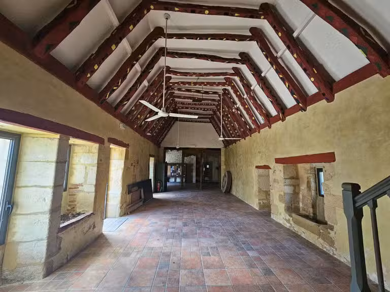 Hôtel particulier Tursac - 40 chambres - 2135m²