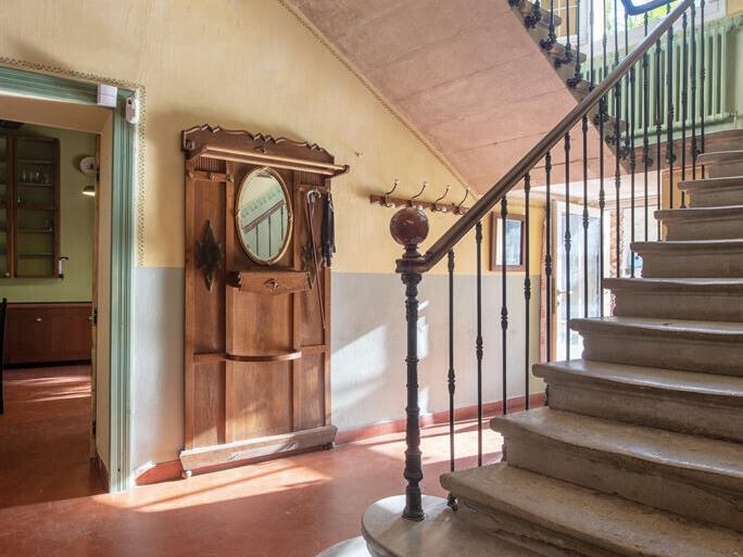 House Uchaud - 6 bedrooms - 660m²