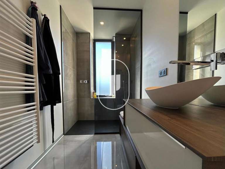 Maison Uchaud - 4 chambres - 320m²