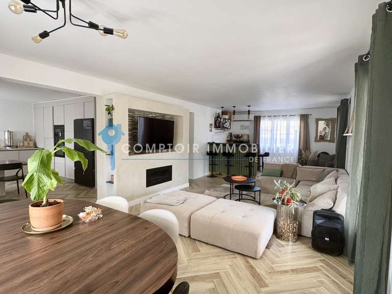 Villa Uchaud - 6 chambres - 185m²