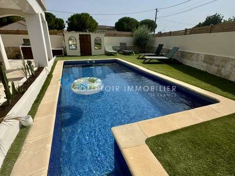 Villa Uchaud - 6 chambres - 185m²