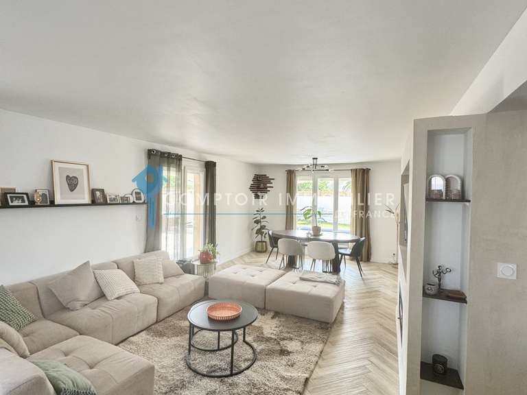 Villa Uchaud - 6 chambres - 185m²