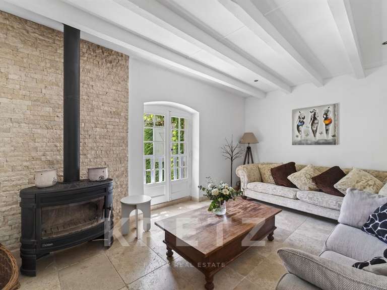 Maison Uchaux - 8 chambres - 368m²