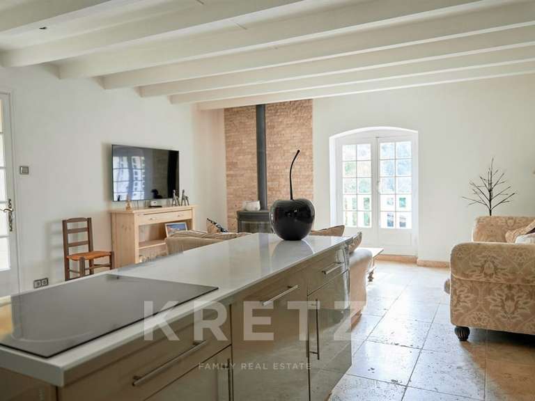 Maison Uchaux - 8 chambres - 368m²