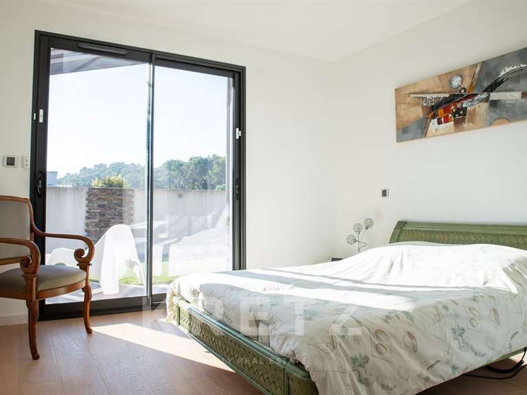 Maison Uchaux - 3 chambres - 168m²