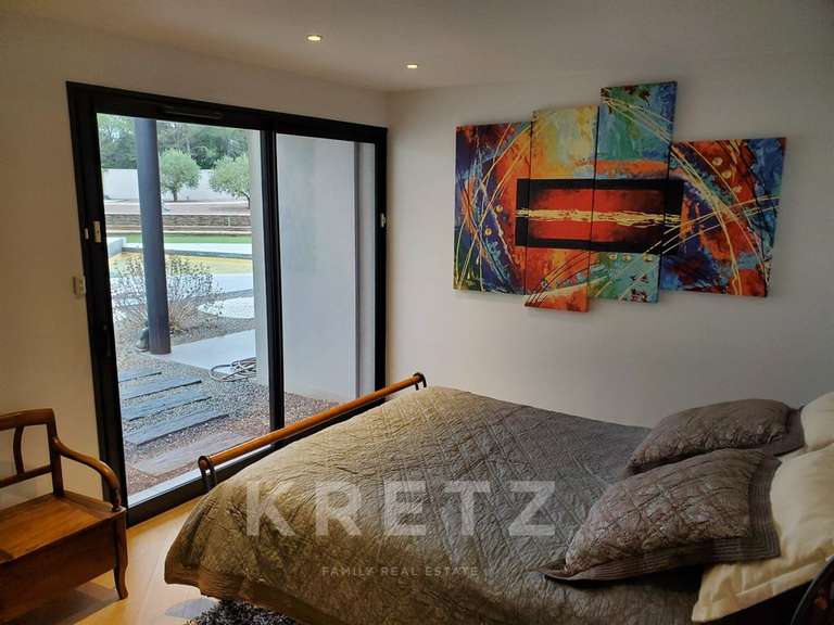 Maison Uchaux - 3 chambres - 168m²