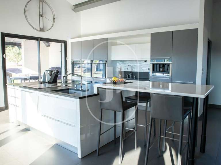 Villa Uchaux - 3 chambres - 166m²