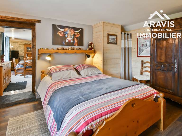 Maison Ugine - 5 chambres - 188m²