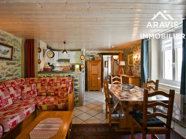Maison Ugine - 5 chambres - 188m²
