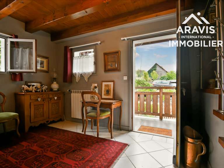 Maison Ugine - 5 chambres - 188m²