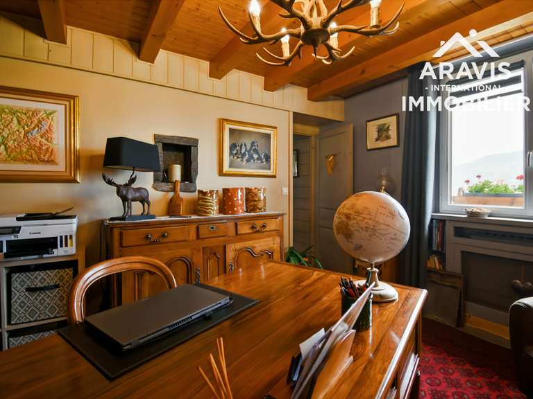 Maison Ugine - 5 chambres - 188m²