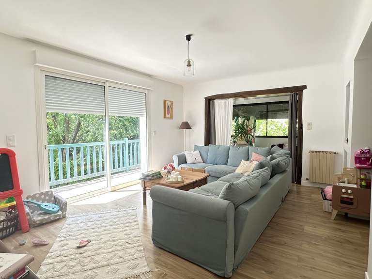 Maison Urcuit - 3 chambres - 219m²