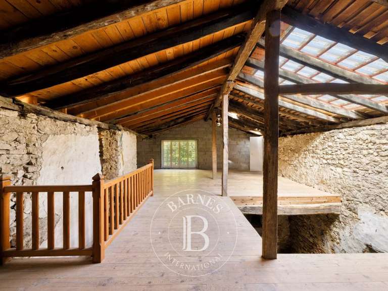 Maison Urcuit - 5 chambres - 478m²