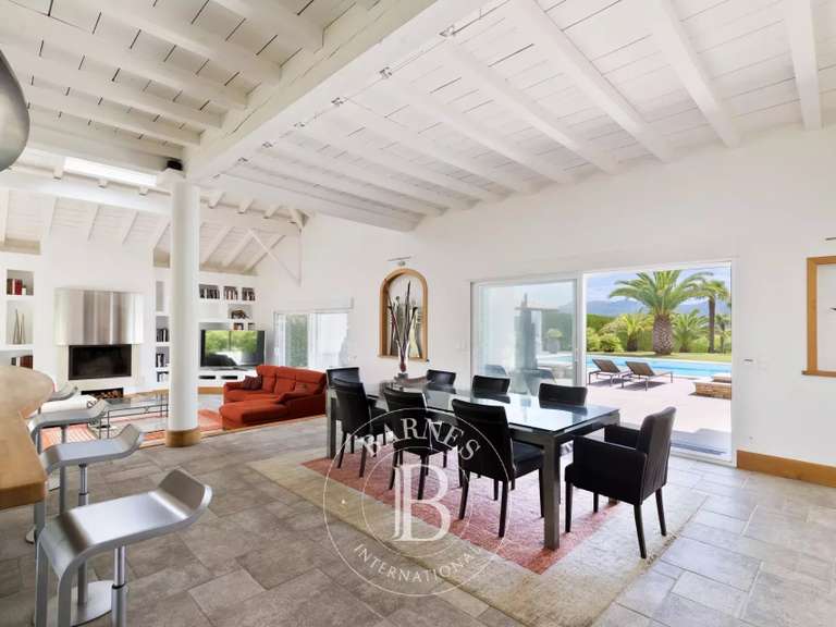 Maison Urrugne - 4 chambres - 347m²