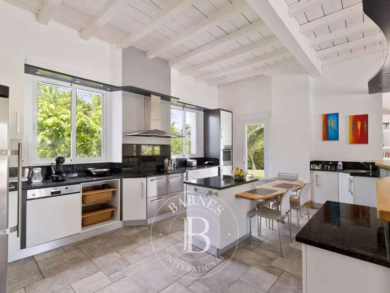 Maison Urrugne - 4 chambres - 347m²
