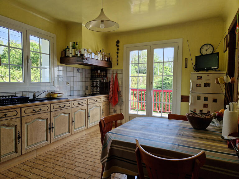 Maison Urrugne - 2 chambres - 164m²