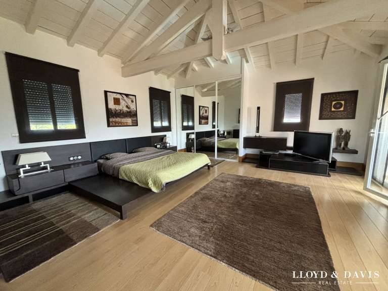 Maison Urrugne - 4 chambres - 350m²